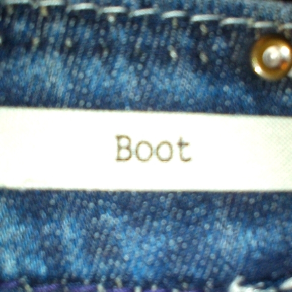 Women's Vigoss Size 15/33 Bootcut Jeans with Rhinestones on back pockets - Picture 10 of 13